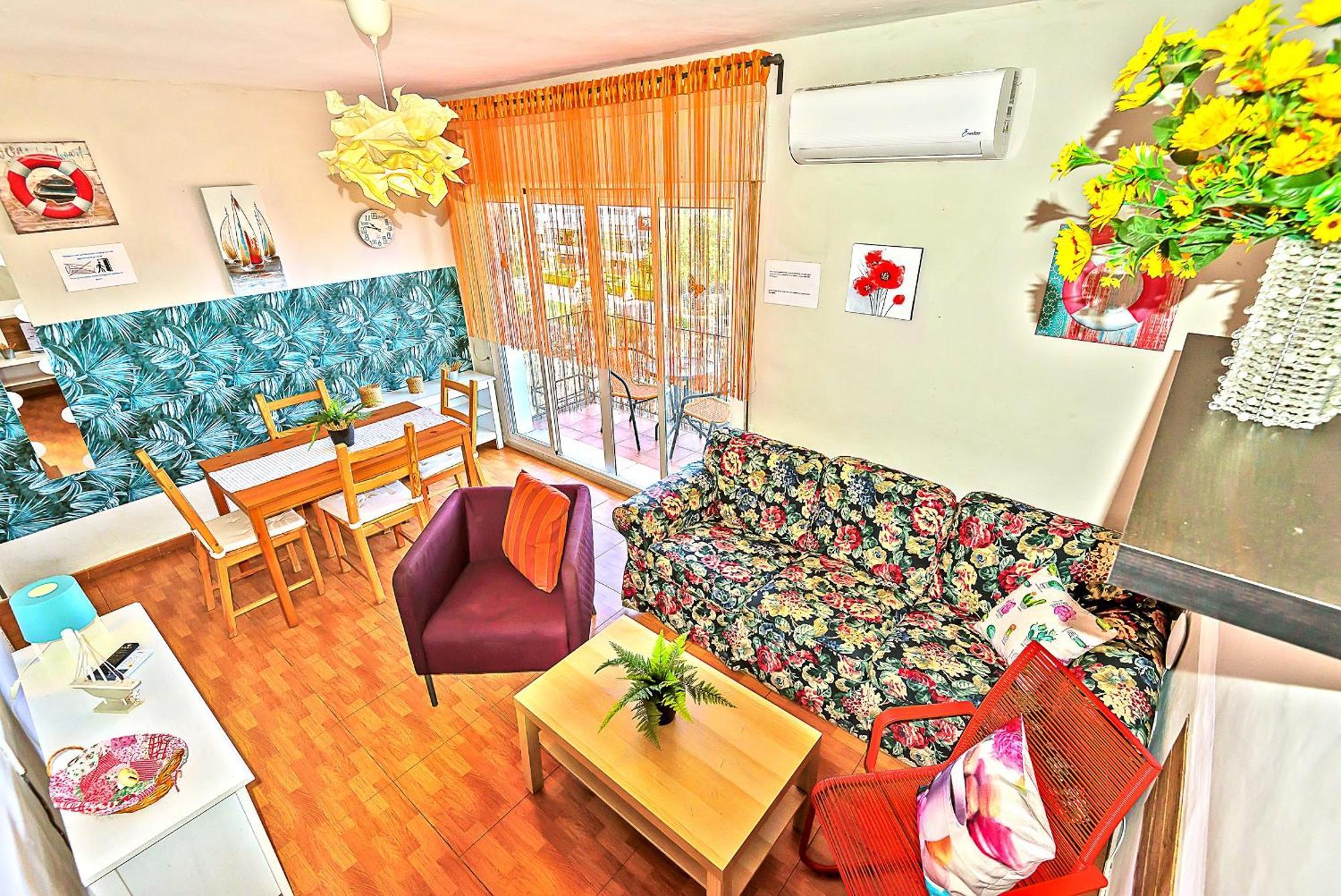 Plaza De Toros 3-Bedroom Apartment With Balcony إل بويرتو دي سانتا ماريا المظهر الخارجي الصورة