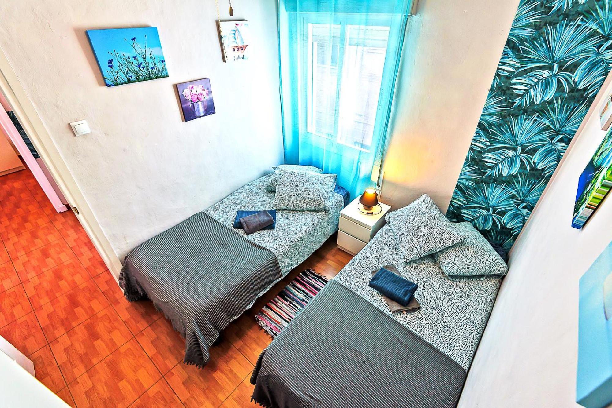 Plaza De Toros 3-Bedroom Apartment With Balcony إل بويرتو دي سانتا ماريا المظهر الخارجي الصورة