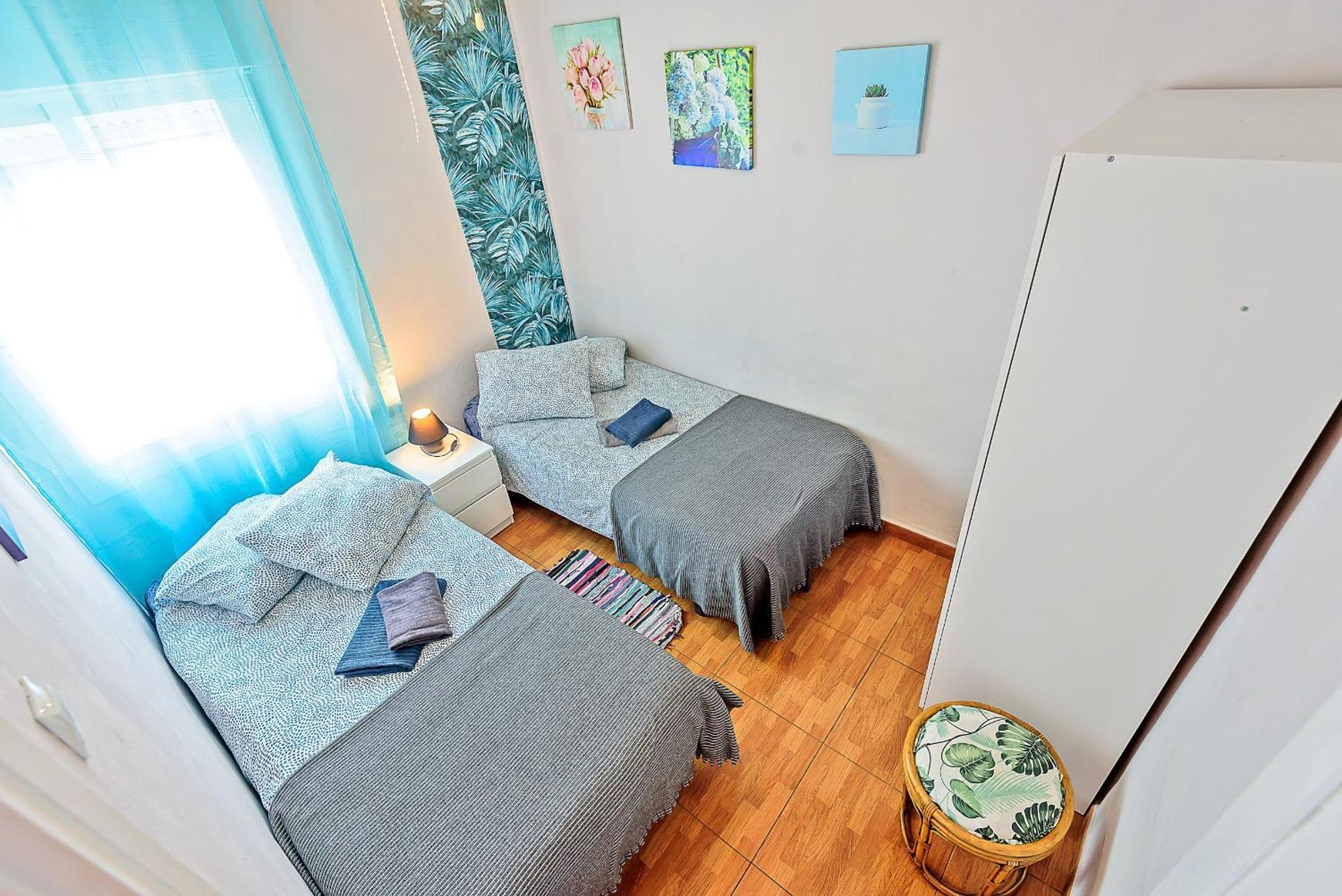 Plaza De Toros 3-Bedroom Apartment With Balcony إل بويرتو دي سانتا ماريا المظهر الخارجي الصورة
